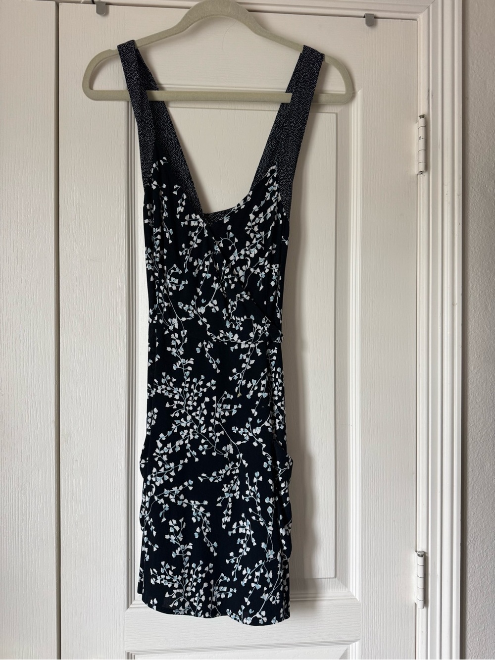 Kimchi Blue Black Mini Dress with White Floral Vine Print | size 6